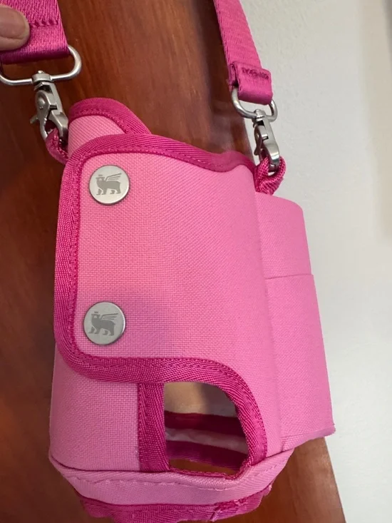 Stanley Pink Adjustable Strap Crossbody Carry All 40 oz - Picture 4 of 5